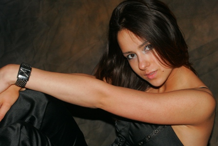Female model photo shoot of Ollie Deeva