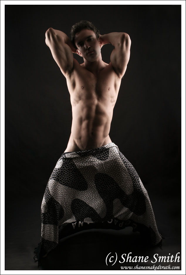 Male model photo shoot of sisemen in Naked Truth Studio