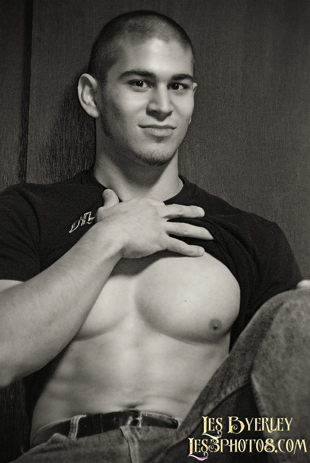 Male model photo shoot of Dave Sepulveda