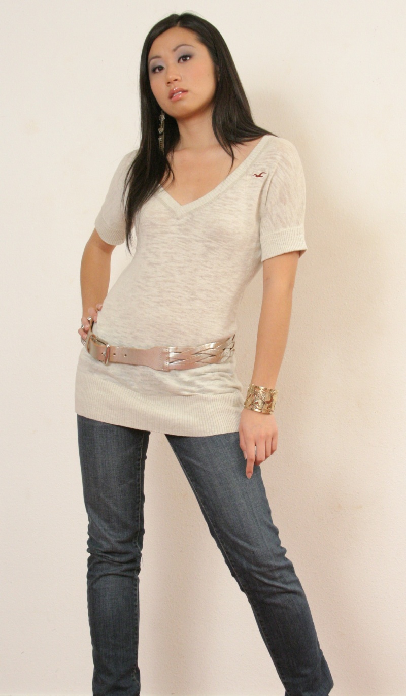 Female model photo shoot of Lana Tran