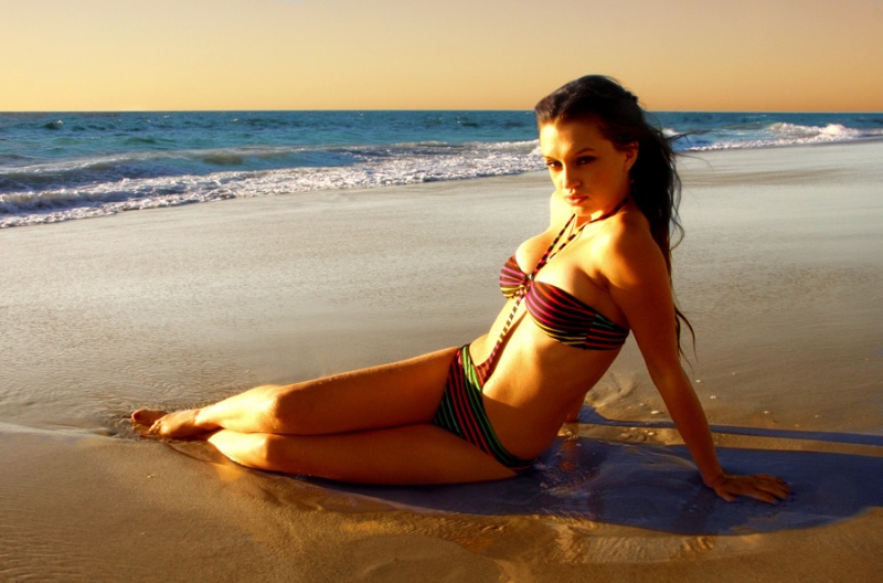 Female model photo shoot of corinajasminphotograpy in North Cott beach