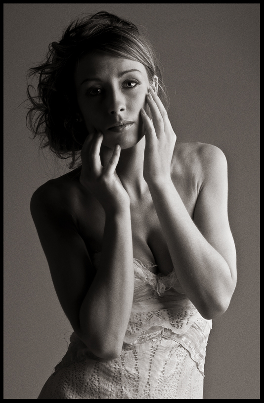 Female model photo shoot of Nicole Hatchett by Justin Paget