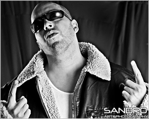 Male model photo shoot of Sandro Photography