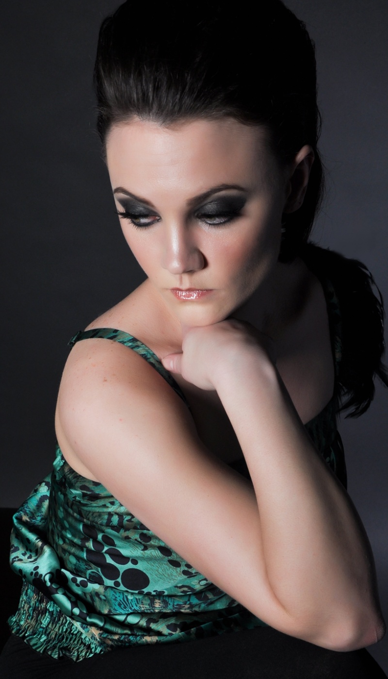 Female model photo shoot of Sarah Kate Harrison by Art Giraldo Photography