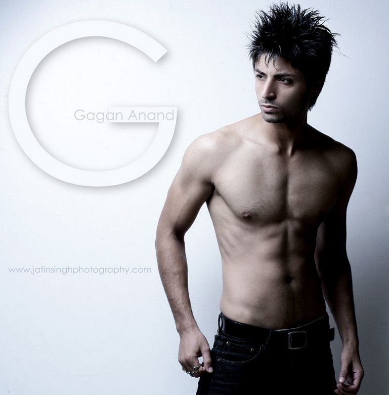 Male model photo shoot of Gagan Anand