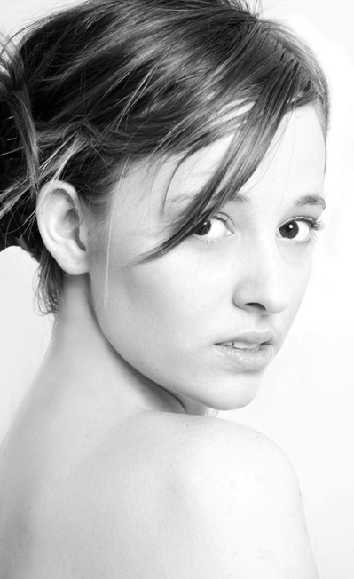 Female model photo shoot of Amber Janek by mick11199