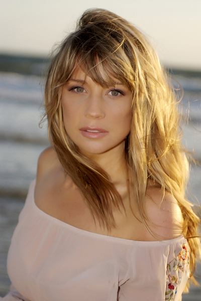 Female model photo shoot of Ros Bishop in Brighton Beach