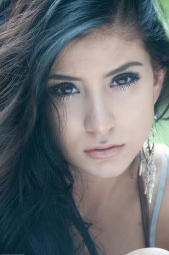 Female model photo shoot of Jordan-Leigh Beal