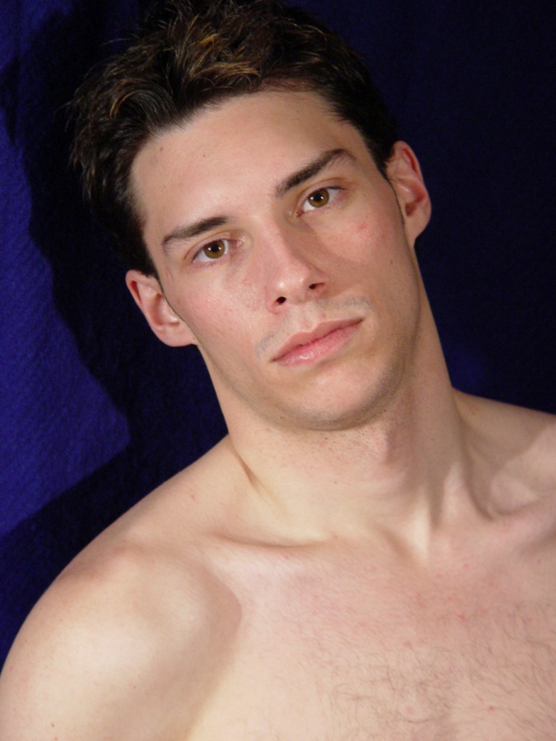 Male model photo shoot of Mauro Demian Estevez