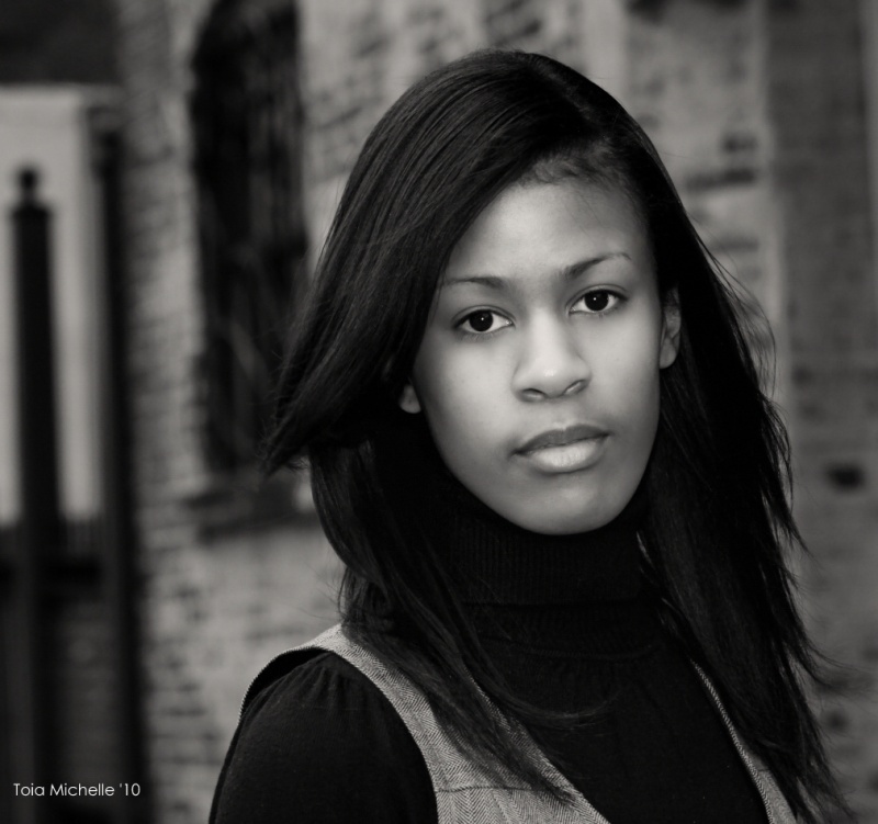 Female model photo shoot of Yasmeen M by Toia Michelle Images in Downtown Akron