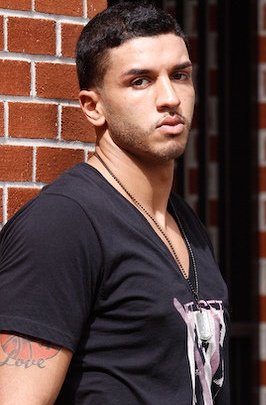 Male model photo shoot of Mohamed Bilal