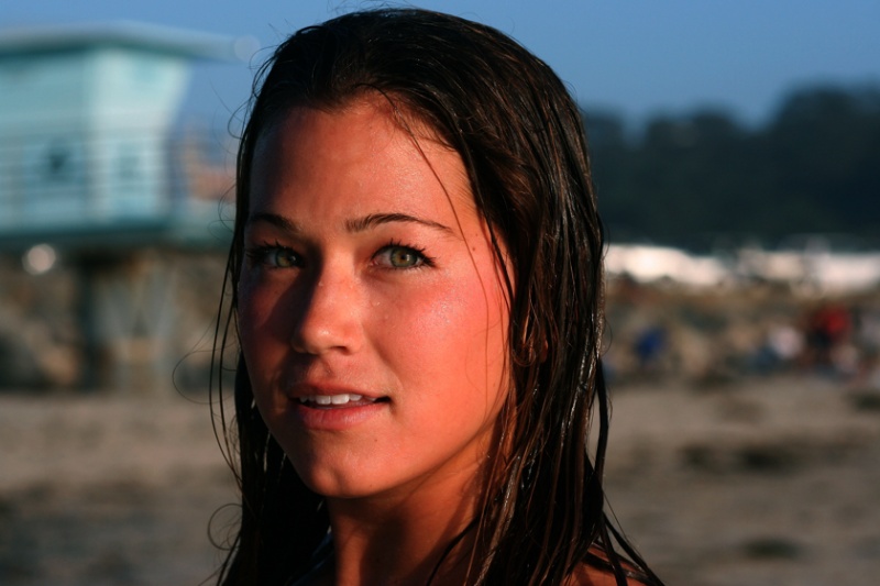 Female model photo shoot of Lauren Salas in Torrey Pines State Beach