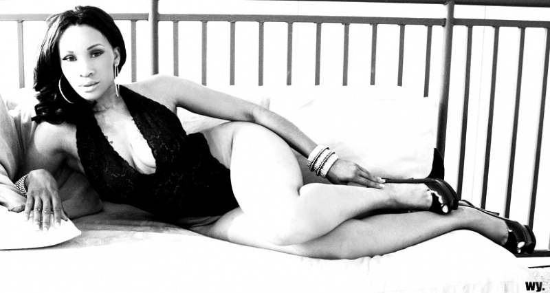 Female model photo shoot of Lavish TonyaTerelle
