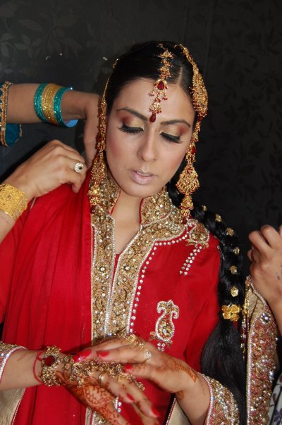 Female model photo shoot of Sobia Riaz Make up