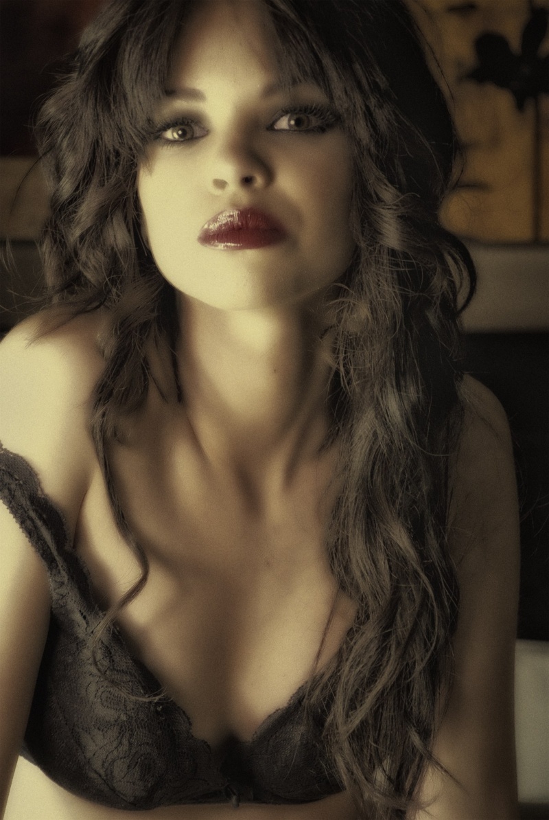 Female model photo shoot of Alejandra Bravo