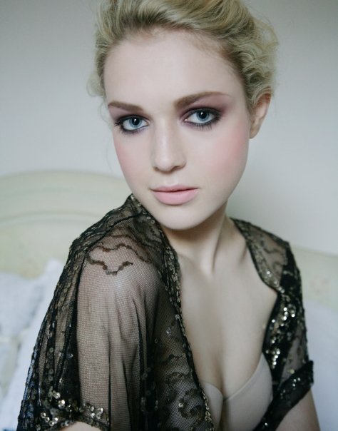 Female model photo shoot of Nadine Elias