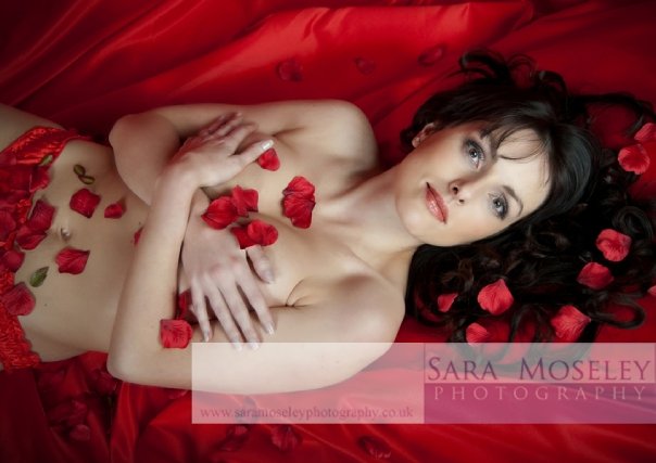 Female model photo shoot of Sarah L White