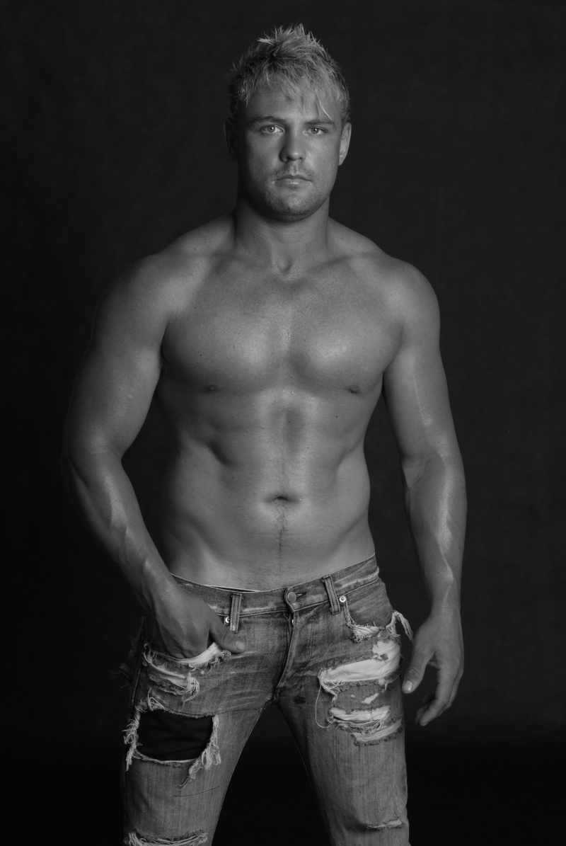 Male model photo shoot of Ryan Brown