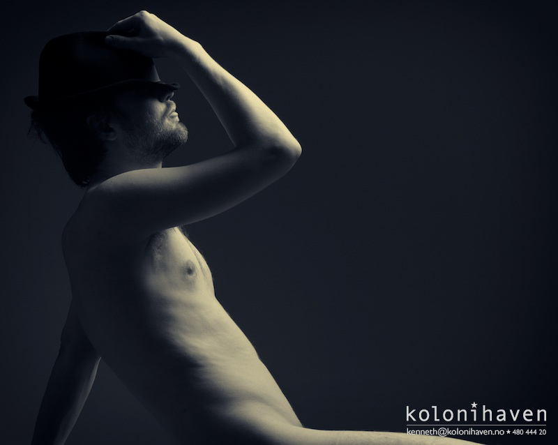 Male model photo shoot of Cinaed in Kolonihaven Studio