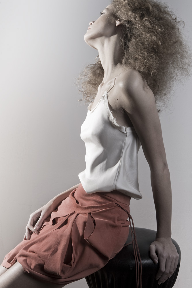 Female model photo shoot of melek oksuz by Bas Muda