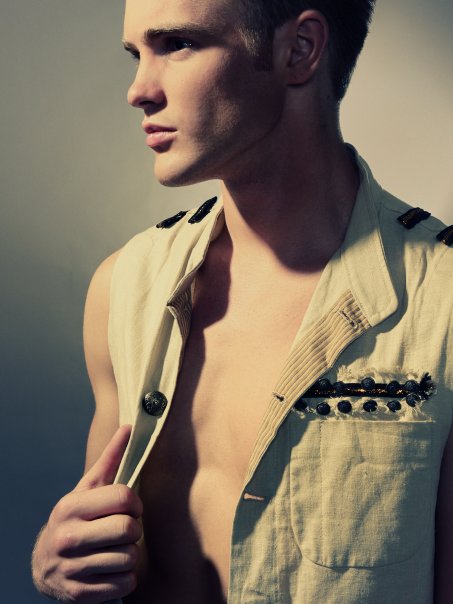 Male model photo shoot of Josh Reidel