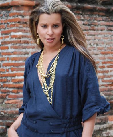 Female model photo shoot of Larissa Johnson in Panama City, Panama