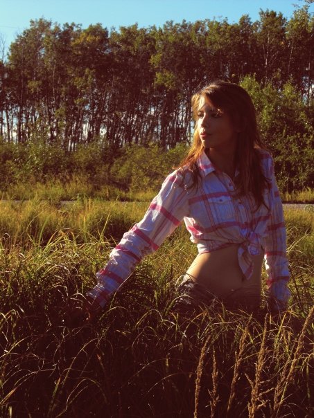 Female model photo shoot of Jay-De-Bee in Country side