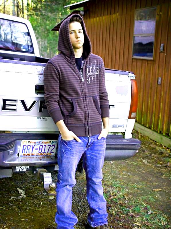 Male model photo shoot of Josh Lurz in Reidsville, NC