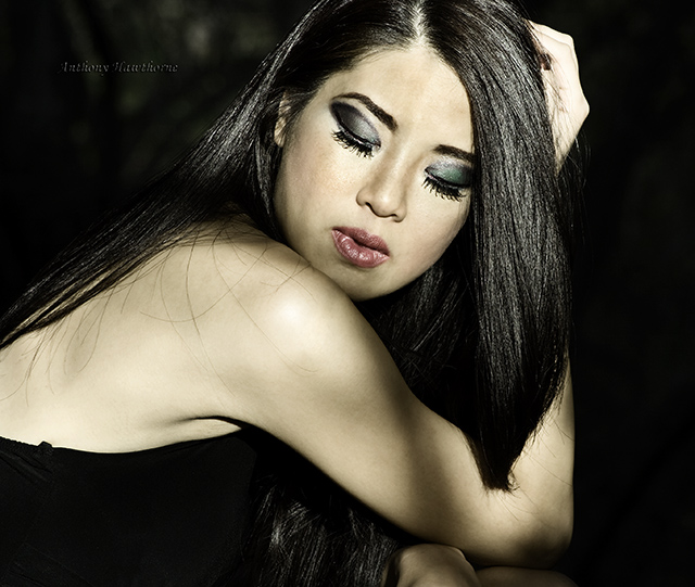 Female model photo shoot of Blends Makeup Artistry