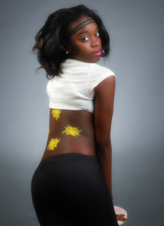 Female model photo shoot of LadySha, body painted by Pintor