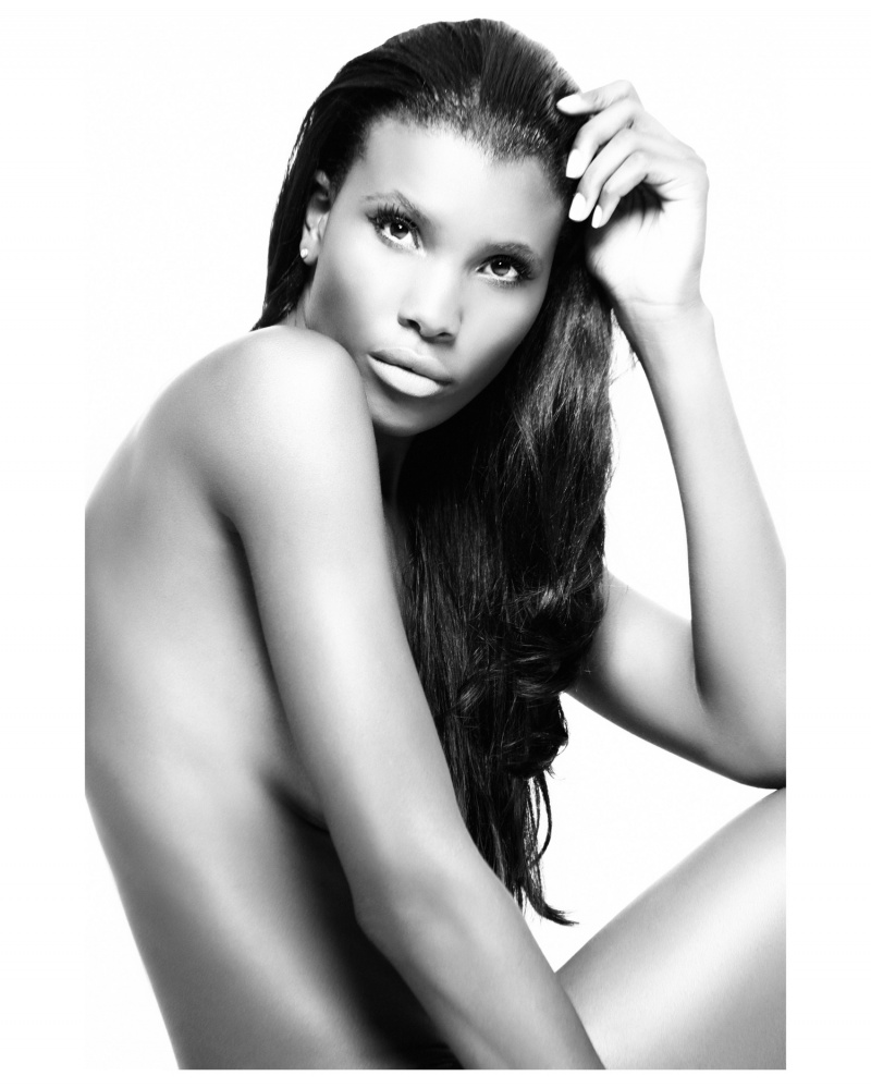 Female model photo shoot of jannisse in Brazil