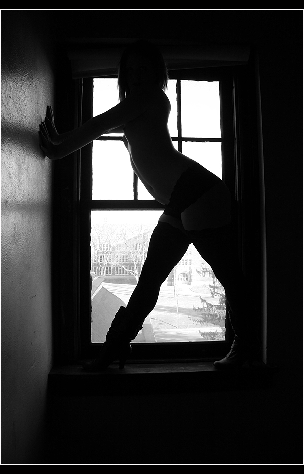 Female model photo shoot of Lee Devils by Sienna Hambleton in Collingwood Art Center