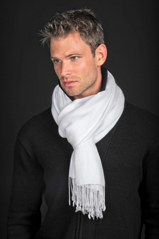 Male model photo shoot of Mark Perun
