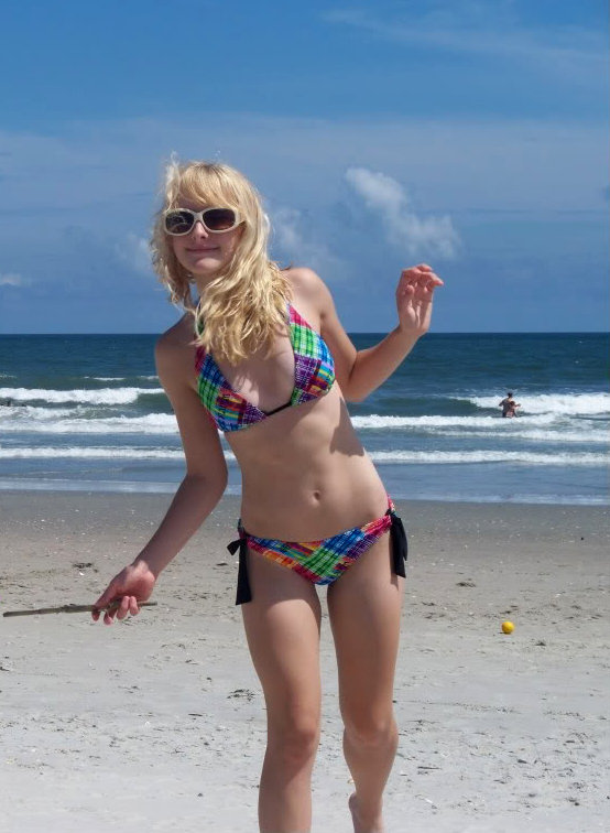 Female model photo shoot of Heather Breannaa in Ocean Isle Beach, NC