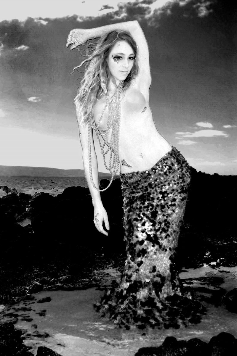 Female model photo shoot of Jenna Mckown