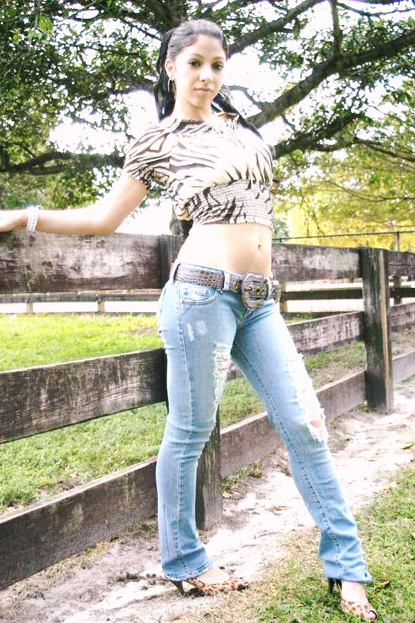 Female model photo shoot of Monica Jasmine -Singer