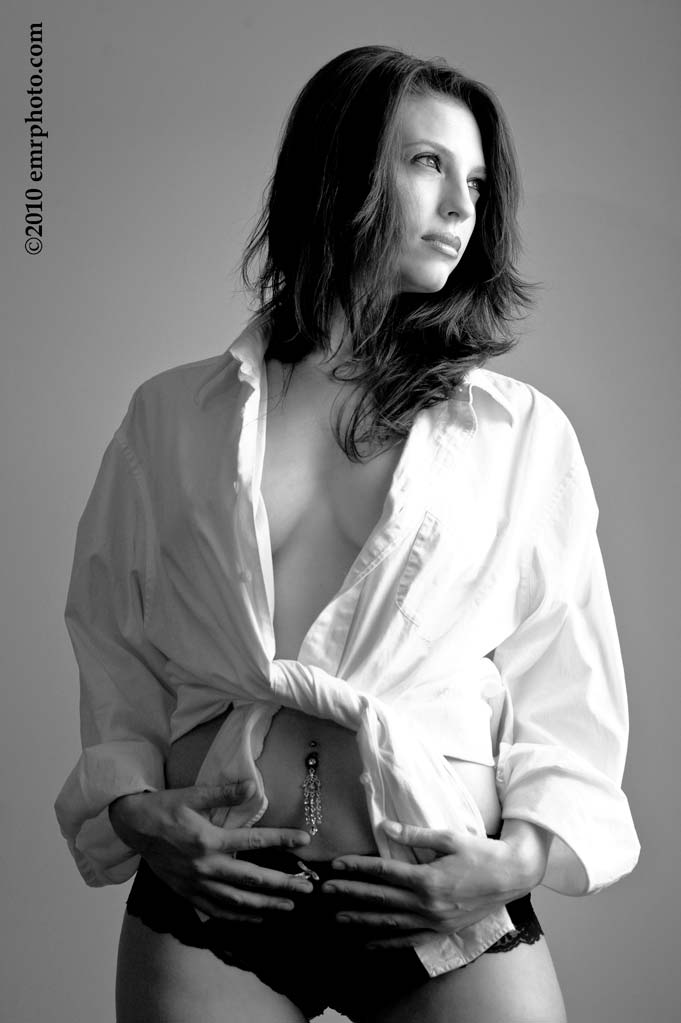 Female model photo shoot of JessicaTodd by edrud