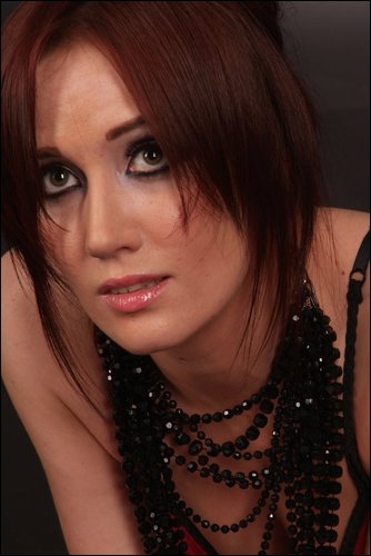 Female model photo shoot of ashley_lang