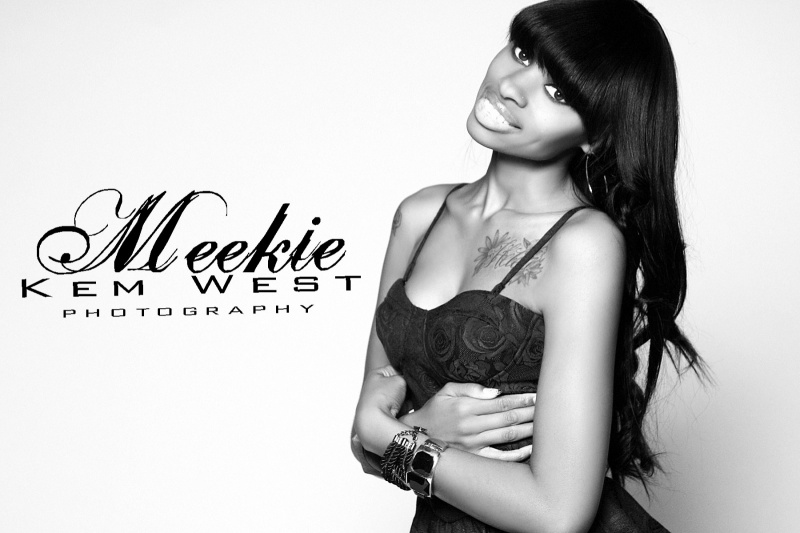 Female model photo shoot of Meekie