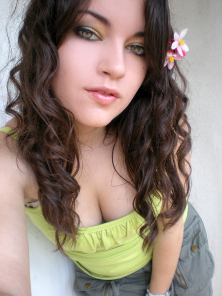 Female model photo shoot of Alexa Senger