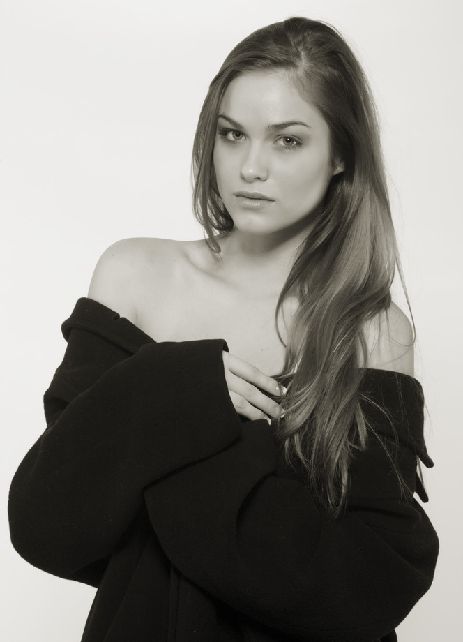 Female model photo shoot of Caili Ogle