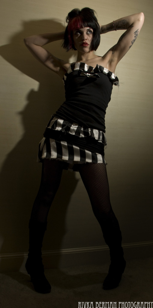 Female model photo shoot of junk diyandoriginals and Chelsea-Deville by RivkaBerman Photography