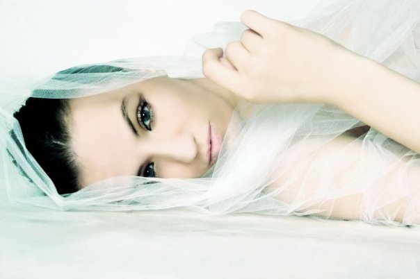 Female model photo shoot of Joli Papillon