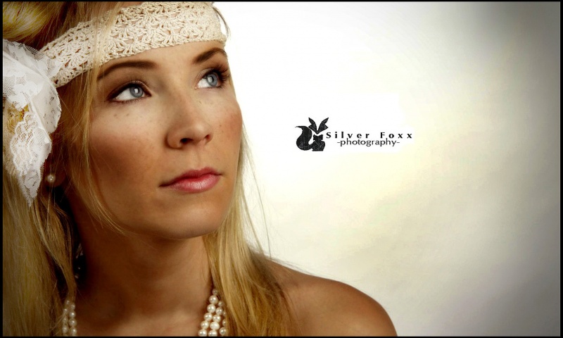 Female model photo shoot of Zena Saab by SilverFoxx Photography in Gatineau