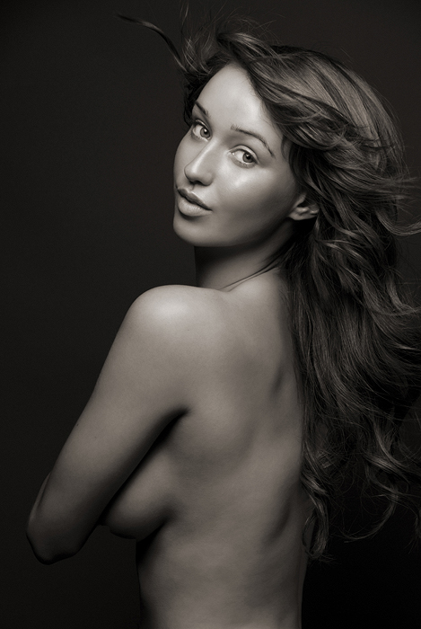 Female model photo shoot of Laura Witham