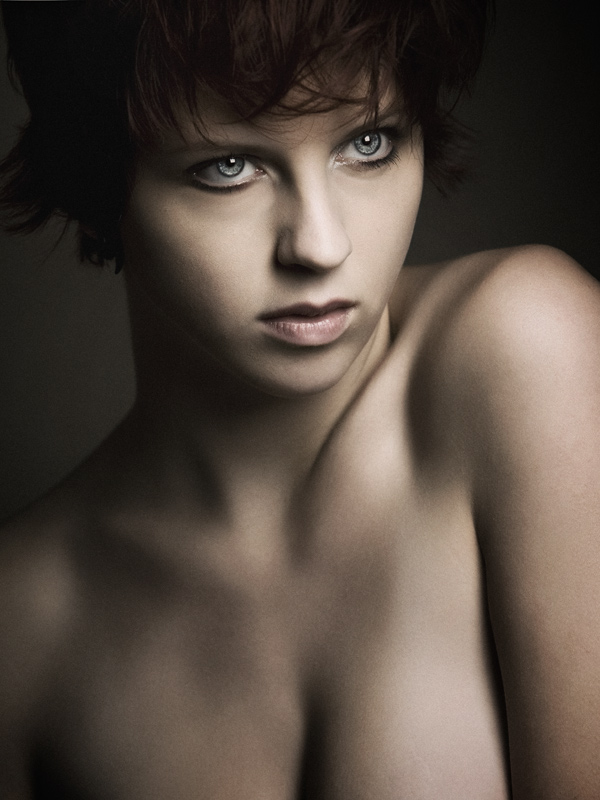 Female model photo shoot of Mary Jale