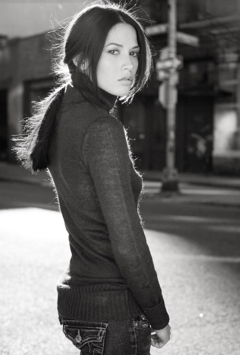 Female model photo shoot of Sonja Rodriguez