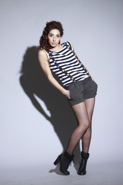 Female model photo shoot of Eloise Sheldon