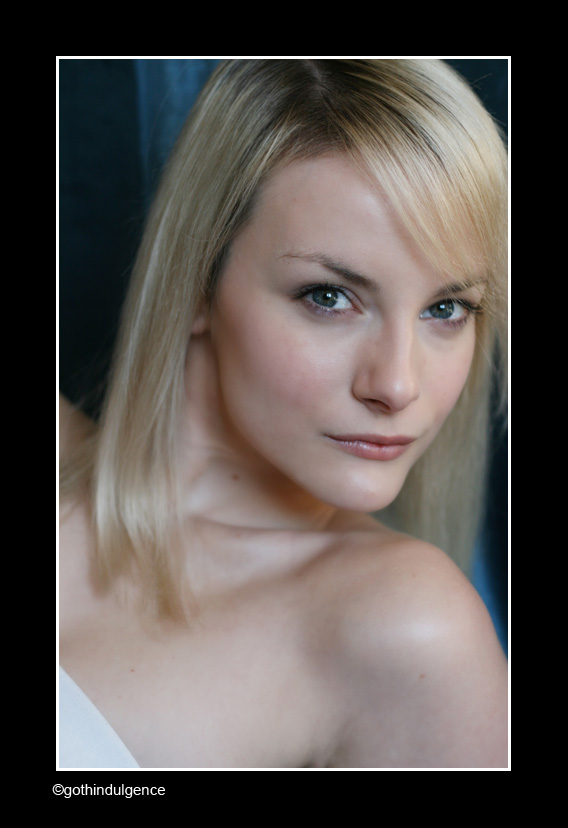 Female model photo shoot of Katalin Clarke
