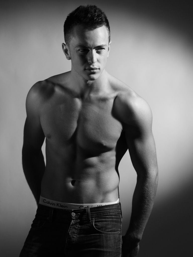 Male model photo shoot of Iain Hunter